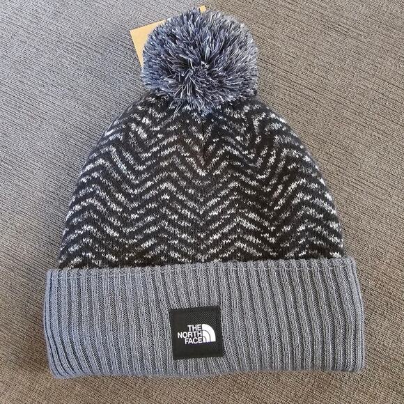 The North Face Women's Black & Vanadis Gray Chevron Pom Beanie Size One Size - Picture 1 of 8